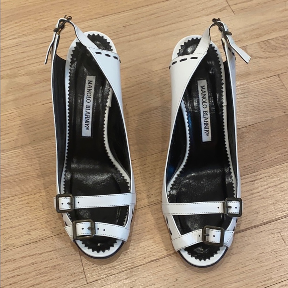White Leather Manolo Blahnik Sandals
